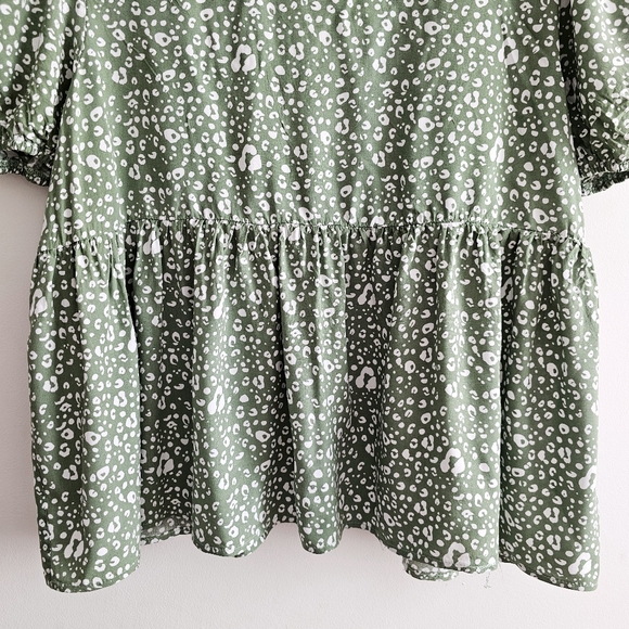 Women's Olive Green All Over Print Round Neck Boho Short Sleeve Blouse Size XL - Picture 10 of 16